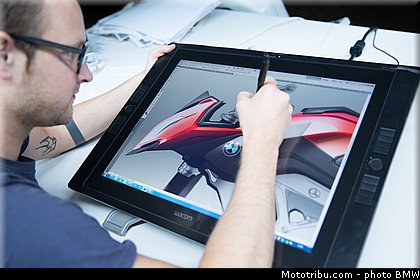 design_015_bmw_2016_s_1000_xr.jpg