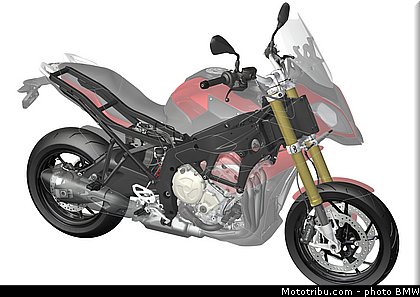 numerique_002_bmw_2016_s_1000_xr.jpg