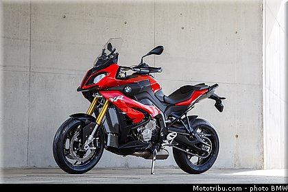statique_exterieur_11_bmw_2016_s_1000_xr.jpg
