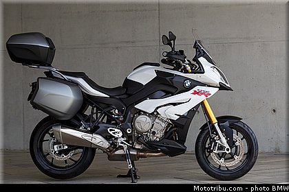 statique_exterieur_26_bmw_2016_s_1000_xr.jpg