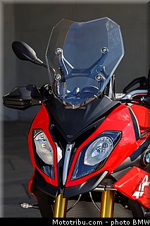 statique_exterieur_29_bmw_2016_s_1000_xr.jpg