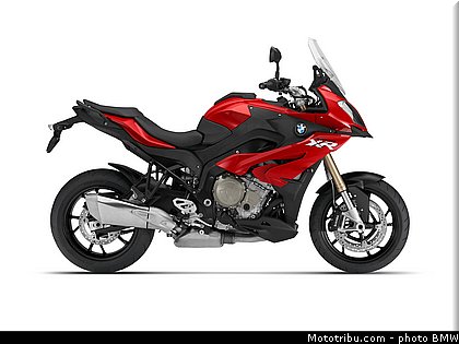 statique_studio_006_bmw_2016_s_1000_xr.jpg
