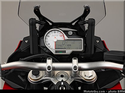 statique_studio_045_bmw_2016_s_1000_xr.jpg