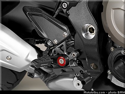 statique_studio_053_bmw_2016_s_1000_xr.jpg