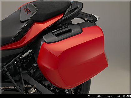 statique_studio_062_bmw_2016_s_1000_xr.jpg