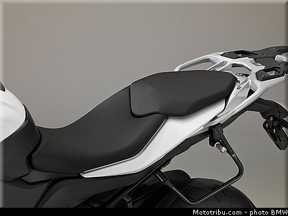 statique_studio_065_bmw_2016_s_1000_xr.jpg