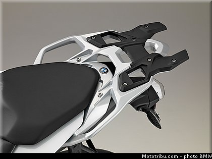statique_studio_066_bmw_2016_s_1000_xr.jpg