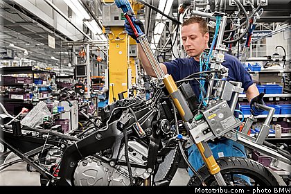 usine_006_bmw_2016_s_1000_xr.jpg