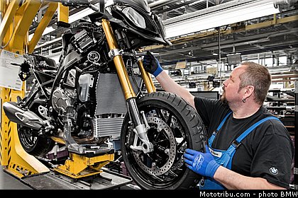 usine_007_bmw_2016_s_1000_xr.jpg