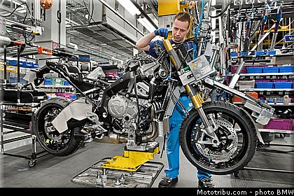 usine_008_bmw_2016_s_1000_xr.jpg