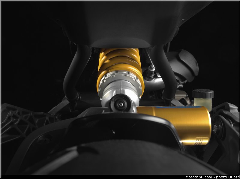 ducati_1200_monster_2014_051