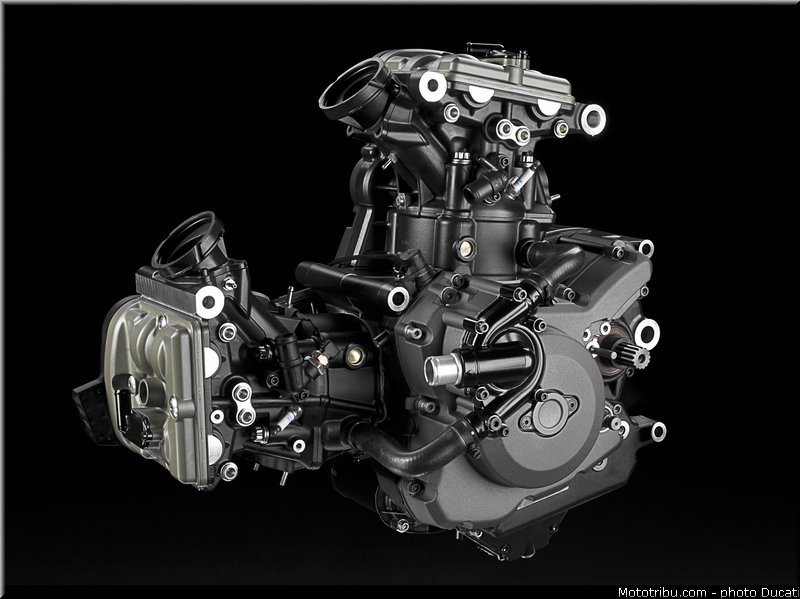 ducati_1200_monster_2014_057