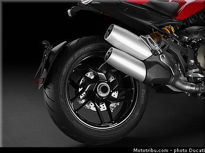 ducati_1200_monster_2014_047.jpg