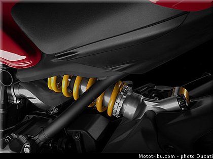 ducati_1200_monster_2014_050.jpg