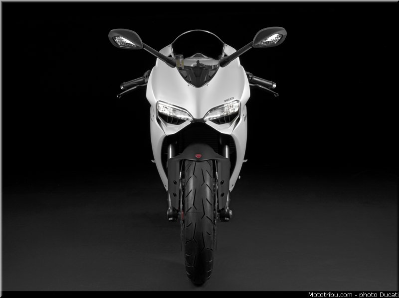ducati_2014_superbike_899_panigale_0086