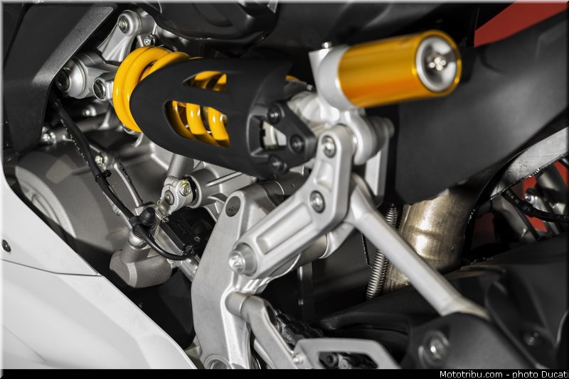 ducati_2014_superbike_899_panigale_0113