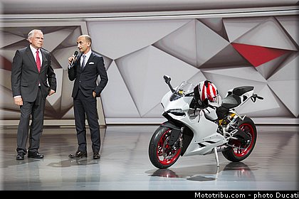 ducati_2014_superbike_899_panigale_0104.jpg
