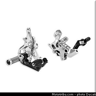 ducati_2014_superbike_899_panigale_0122.jpg
