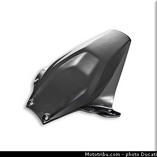 ducati_2014_superbike_899_panigale_0124.jpg