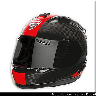 ducati_2014_superbike_899_panigale_0136.jpg