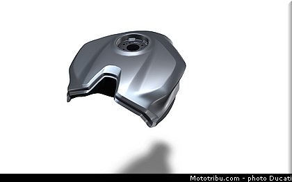 ducati_2014_superbike_899_panigale_0152.jpg