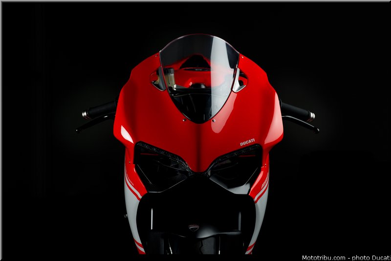 ducati_2014_1199_superleggera_004
