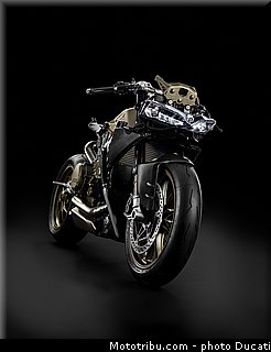 ducati_2014_1199_superleggera_017.jpg