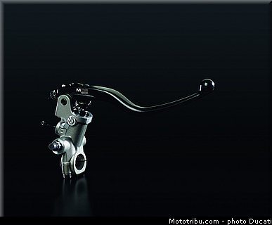 ducati_2014_1199_superleggera_030.jpg