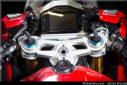 accessoire_001_ducati_panigale_1299_2015.jpg