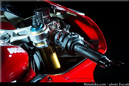 accessoire_004_ducati_panigale_1299_2015.jpg