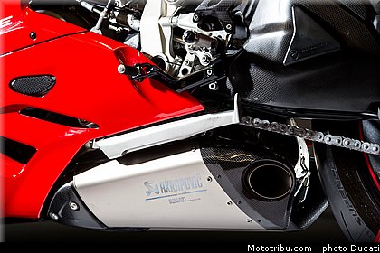accessoire_009_ducati_panigale_1299_2015.jpg