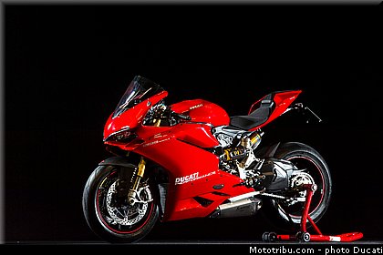 accessoire_013_ducati_panigale_1299_2015.jpg