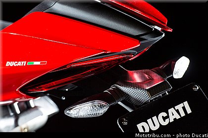 accessoire_015_ducati_panigale_1299_2015.jpg