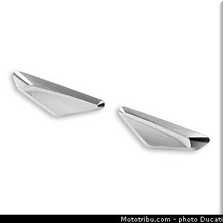 accessoire_021_ducati_panigale_1299_2015.jpg