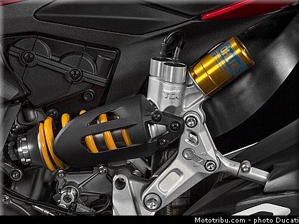 ducati_1299_panigale_s_2015_005.jpg