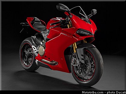 ducati_1299_panigale_s_2015_013.jpg