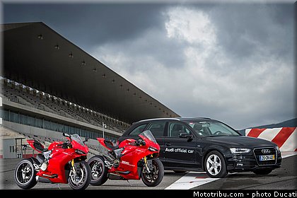 ducati_1299_panigale_s_2015_037.jpg