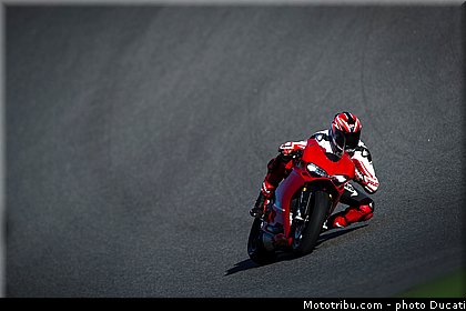 kit_performance_004_ducati_panigale_1299_2015.jpg