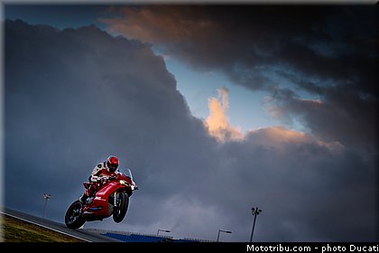 kit_performance_006_ducati_panigale_1299_2015.jpg