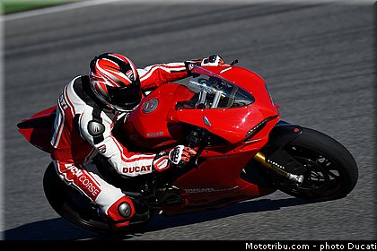 kit_performance_023_ducati_panigale_1299_2015.jpg
