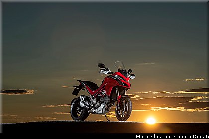 ducati_2015_multistrada_1200_0002.jpg