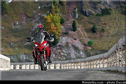 ducati_2015_multistrada_1200_0015.jpg