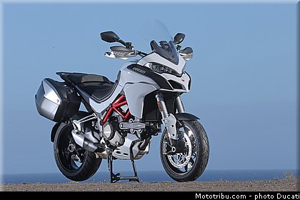 ducati_2015_multistrada_1200_0033.jpg