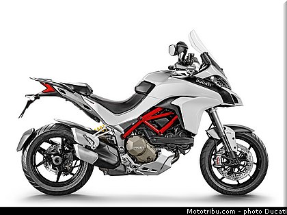 ducati_2015_multistrada_1200_0059.jpg
