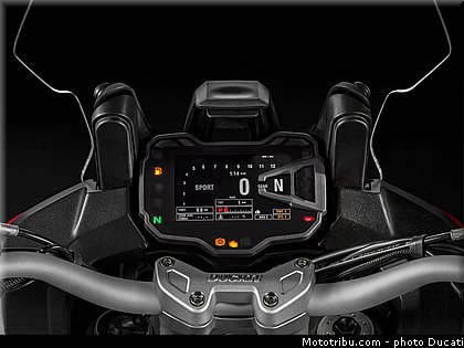 ducati_2015_multistrada_1200_0085.jpg