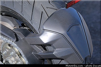 ducati_2015_multistrada_1200_0097.jpg