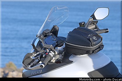 ducati_2015_multistrada_1200_0105.jpg