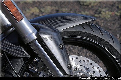 ducati_2015_multistrada_1200_0115.jpg