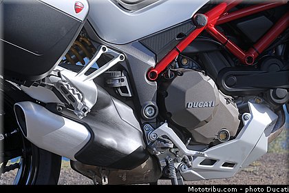 ducati_2015_multistrada_1200_0116.jpg