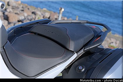 ducati_2015_multistrada_1200_0121.jpg